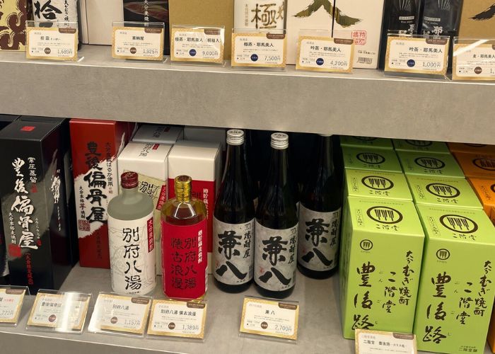 Popular souvenirs from Oita, Japan including kabosu snacks, local sweets, and character goods for families